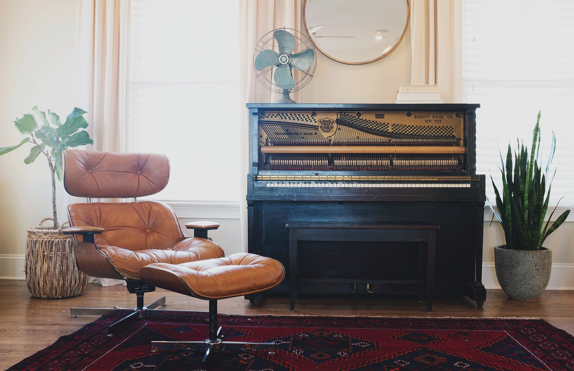 Piano Renting Image